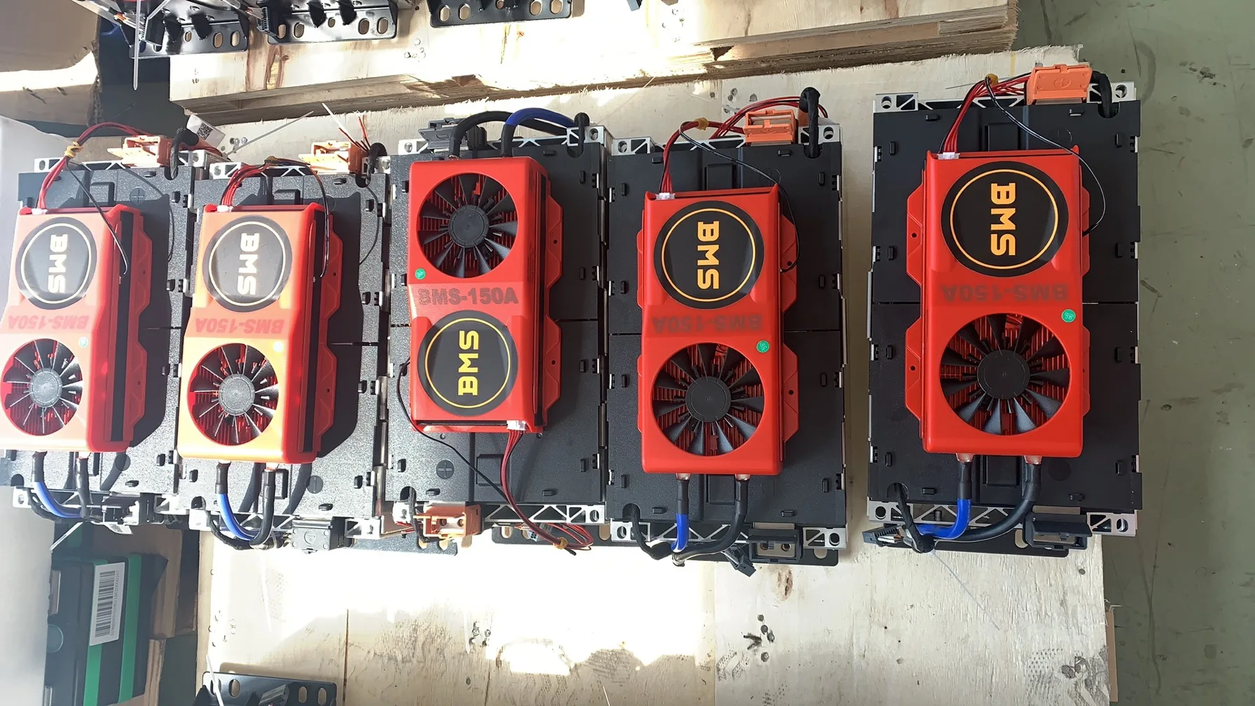 Custom Grade A  Lifepo4 280Ah Battery Pack 4s1p 1p4s lifepo4 battery pack 3.2v 280 ah for gold cart 12V 24V