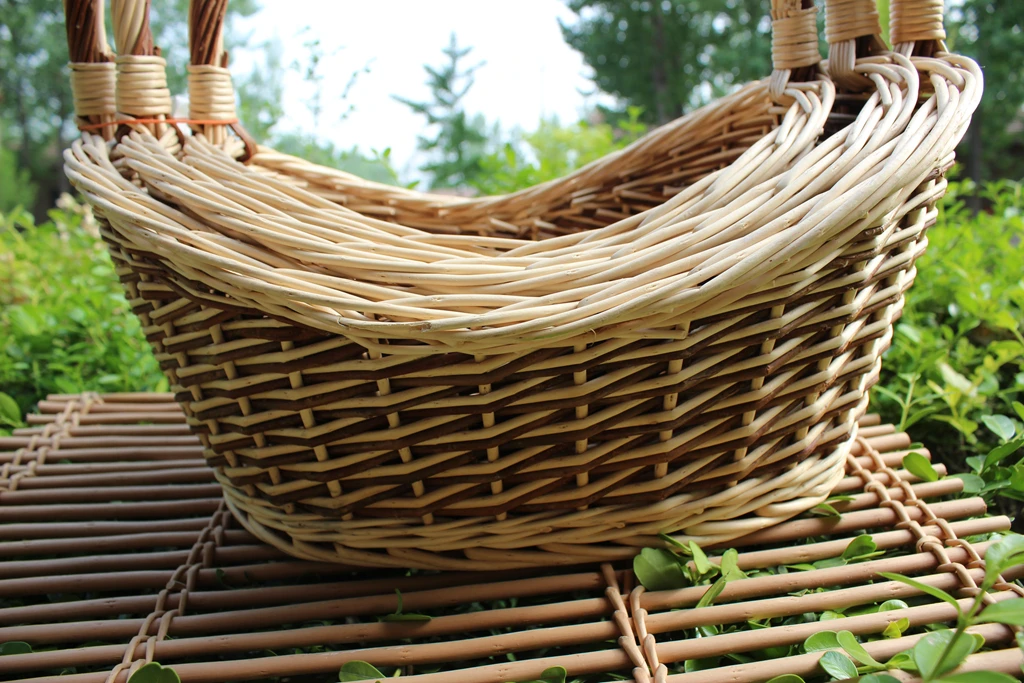 
oval willow fruit basket with handle wicker baskets for gifts 