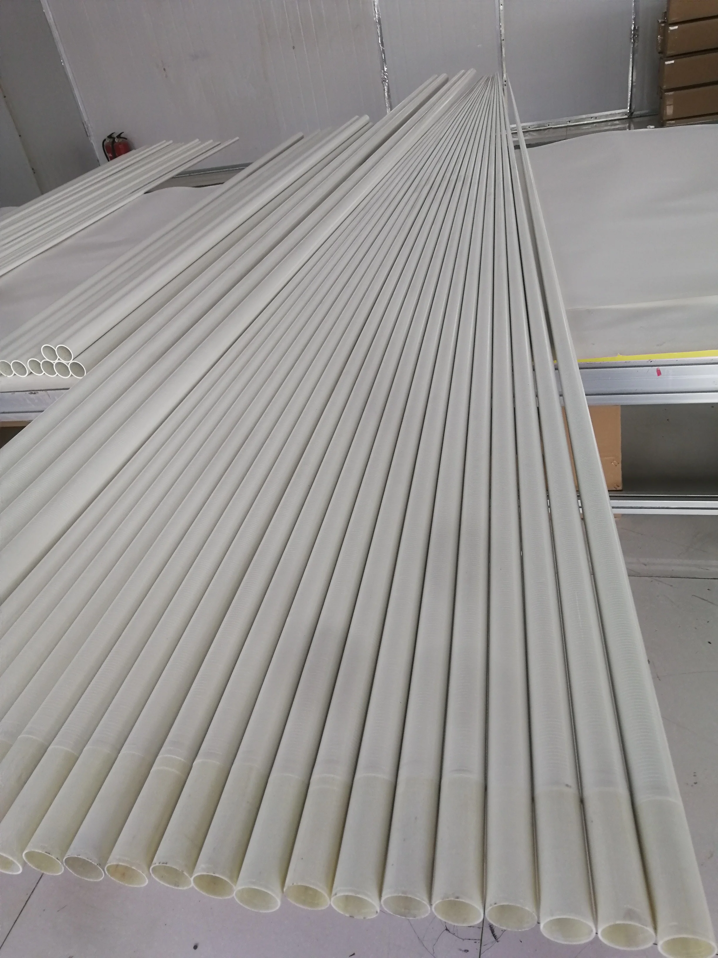 4.5mt 2pce Fiberglass outrigger poles ship mast rudder shaft