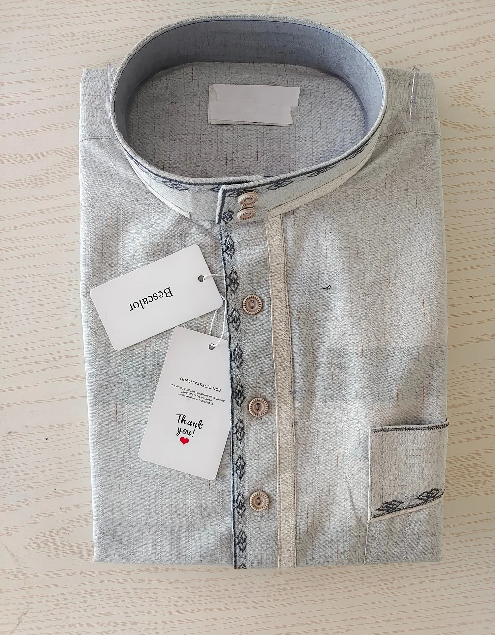 
2021 Hot Sale Stand-up Collar Embroidered Muslim Men Clothing Islamic Half Sleeve Muslim Prayer Robe 