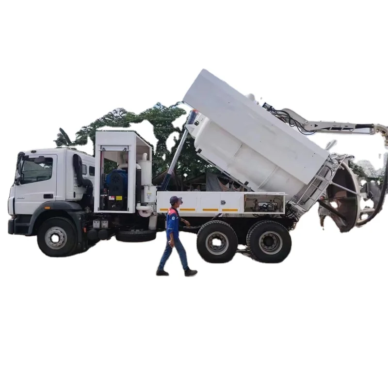 ISUZU GIGA 6X4 High end vacuum suction truck Desert sand suction truck Suction truck cleaning reel