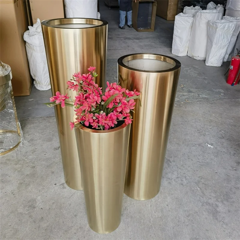 201 stainless steel 1MM thick gold-plated brushed/mirrored vase