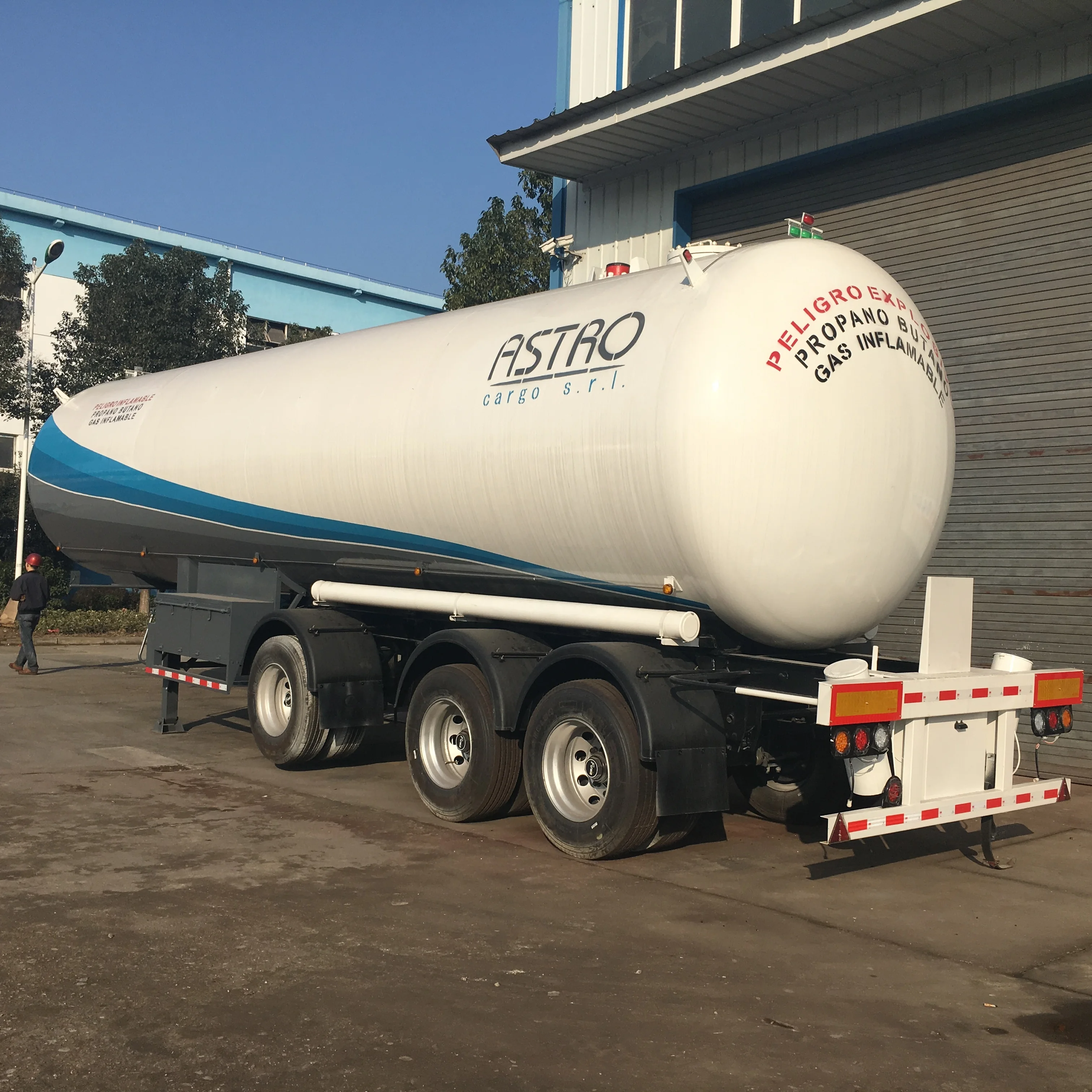Aluminum alloy oil tank trailer fuel tank semi trailer for 3 axles usage