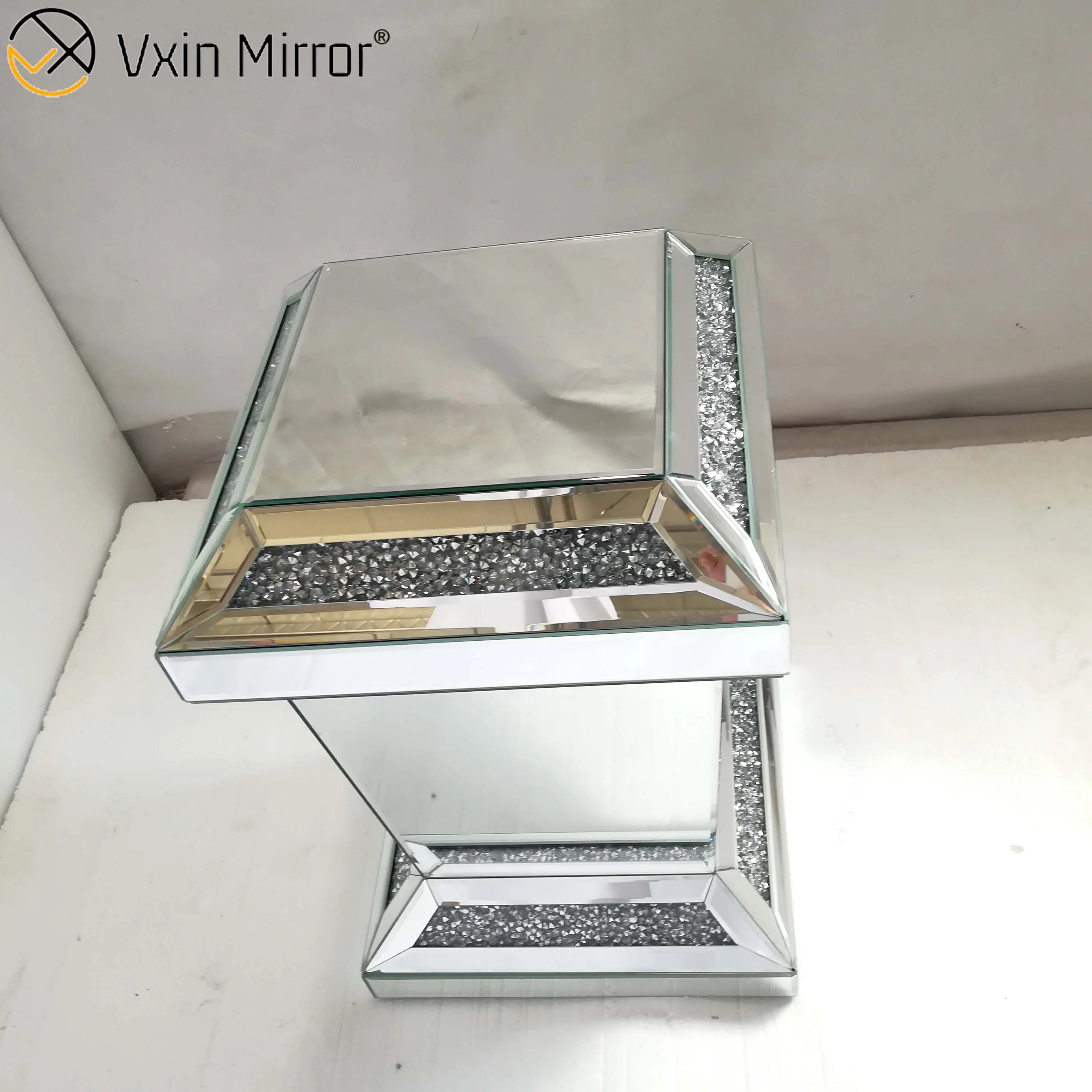 Vxin Mirror WXF-725 Modern Rectangle Diamond mirrored Side Table 3d mirror end table for living room