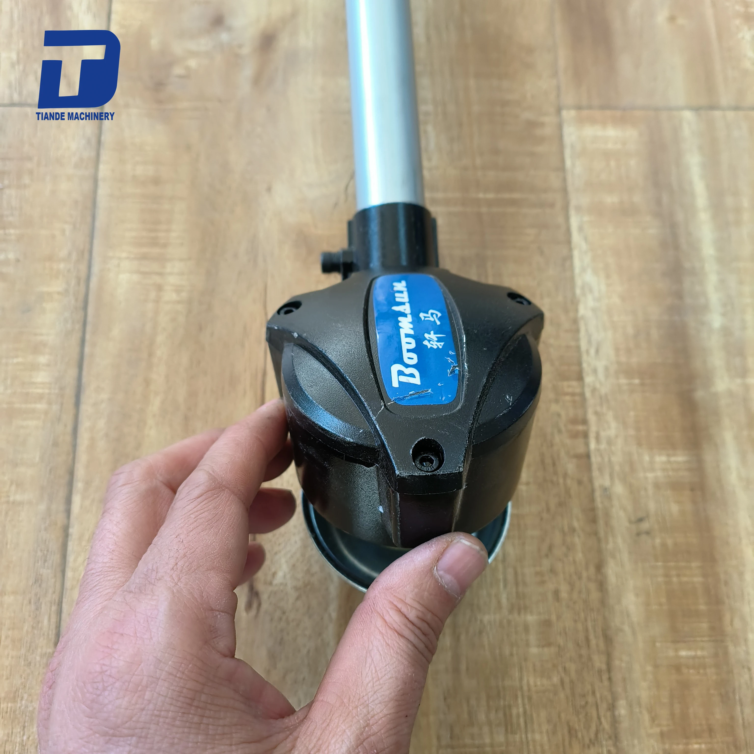Professional Wireless Garden Tools Weed Cutter Machine Lithium Battery Handheld Electric Cordless Grass Trimmer with Metal Blade