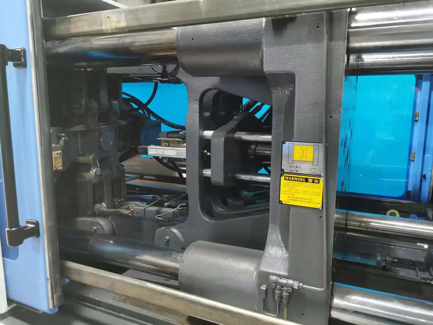 Injection Molding Machine Advanced Technology Small Products Mini Desktop Plastic injection molding machine