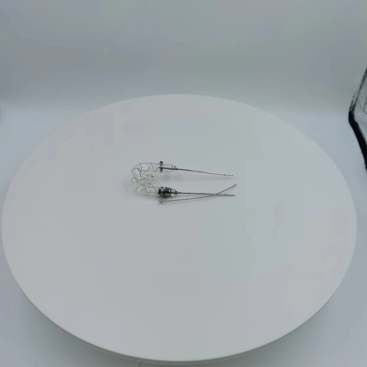 Spiral shaped flash tube suitable for fire warning light strobe speedometer