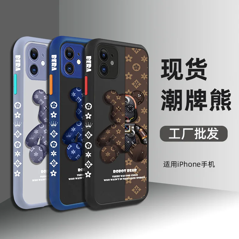 Popular Bear Phone Case for iPhone 13 12 11 Pro Xs X XR Max 8 7 SE Brand Fashion Silicone Cases Soft Black Cover