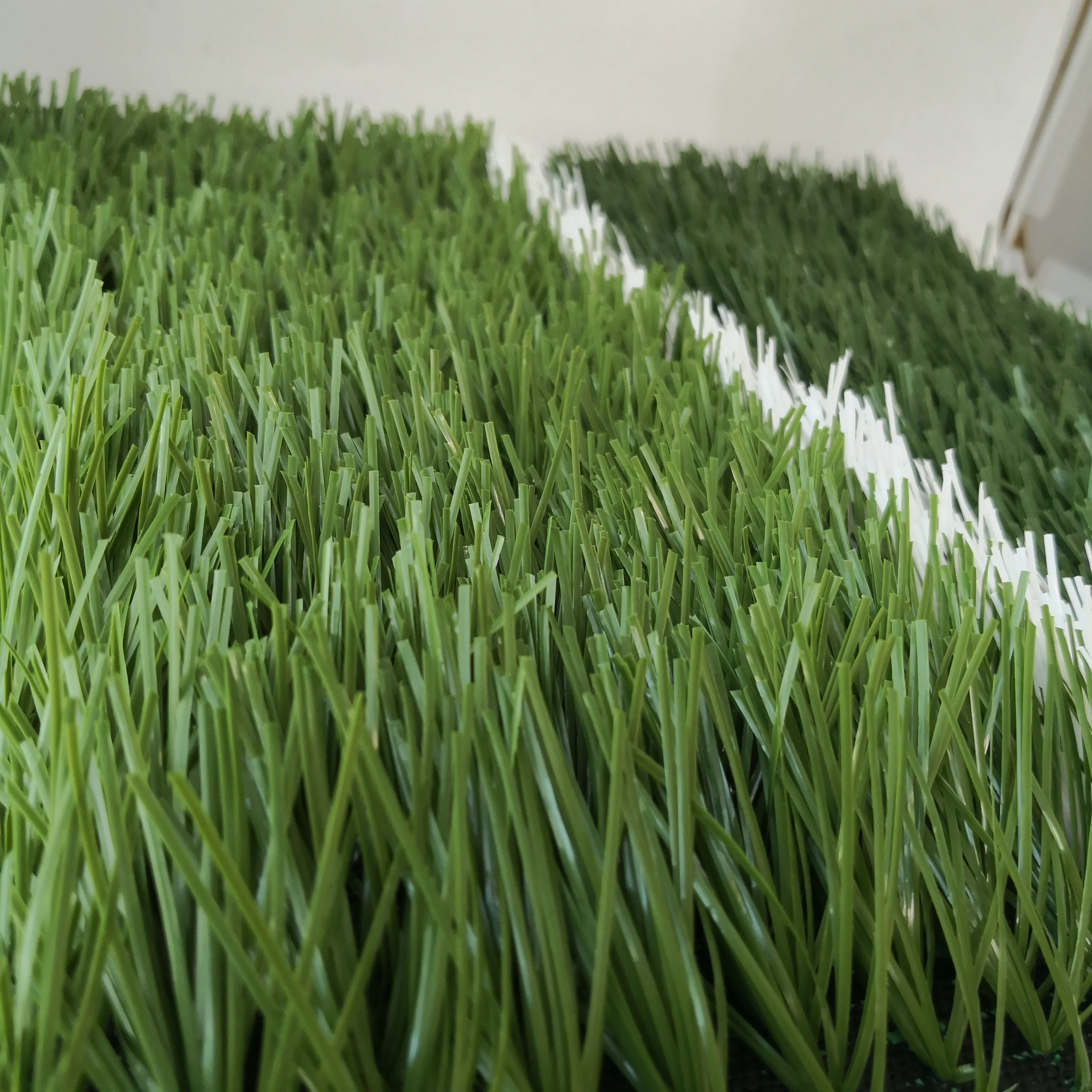 wholesale high green density  outdoor football field monofilament grass