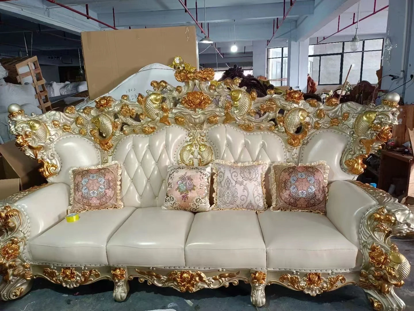 Foshan shangzhen furniture luxury sofa set chesterfield sectional fabric sofa set living room furniture