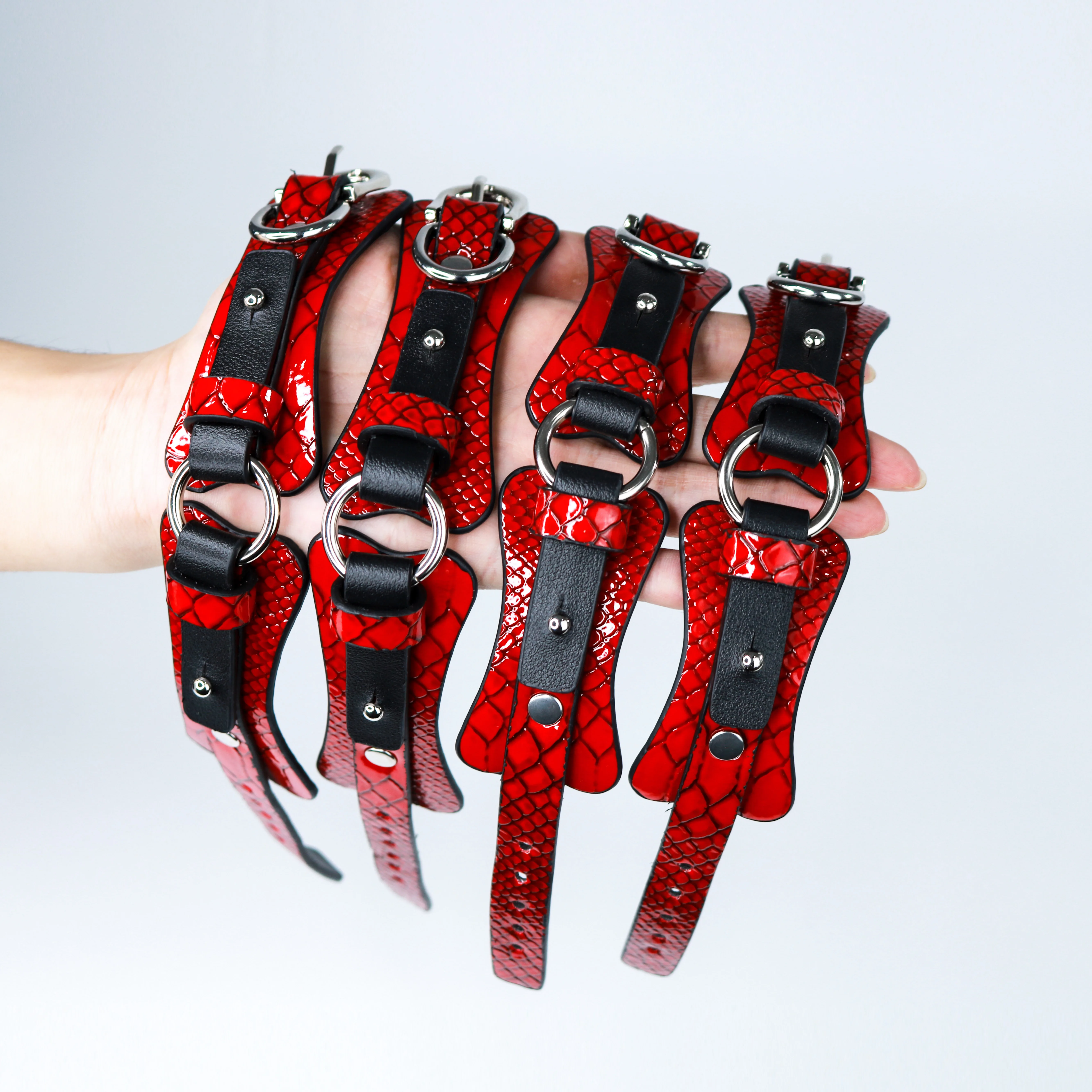 Luxury Leather Alligator Pattern BDSM Bondage Set Adult Erotic Sex Toys with Wholesale Price