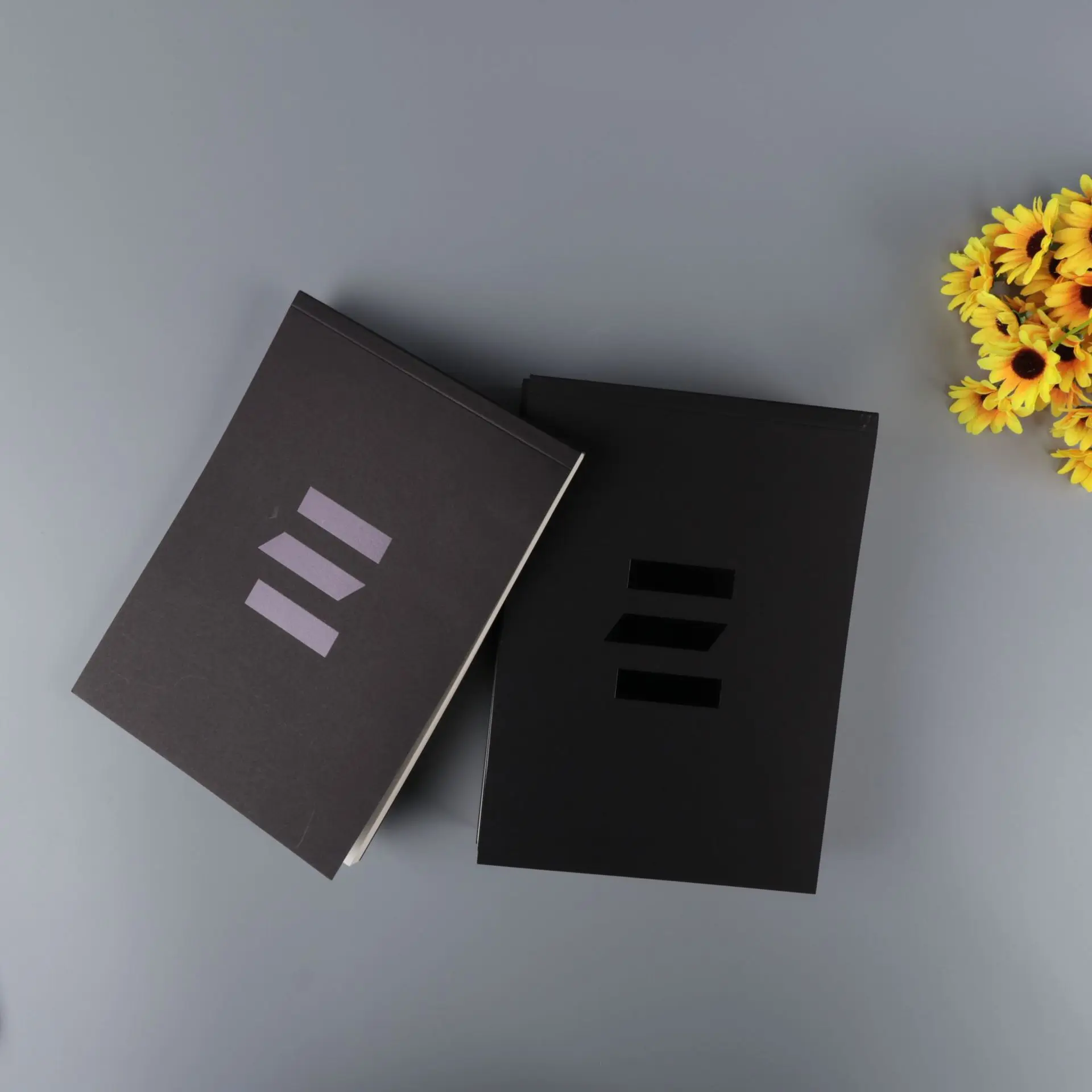 PU leather Hardcover A5 notebook Office Supplies Customized 2021 Dairy