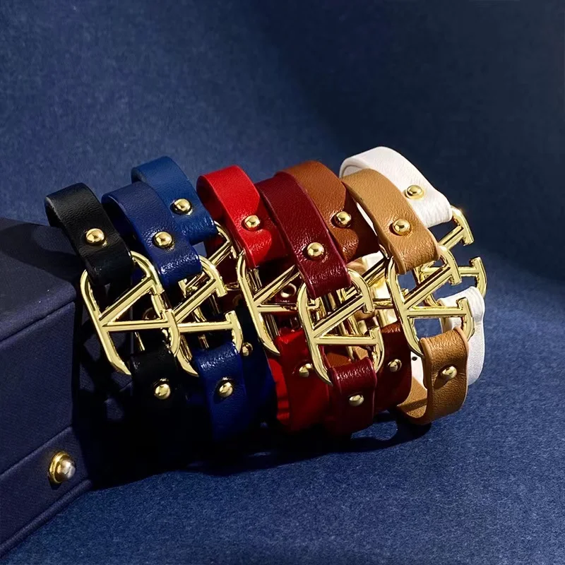 High Quality Women Men Unisex PU Leather Letter V Charm Designer Bracelet Jewelry Copper Bangles&Bracelet