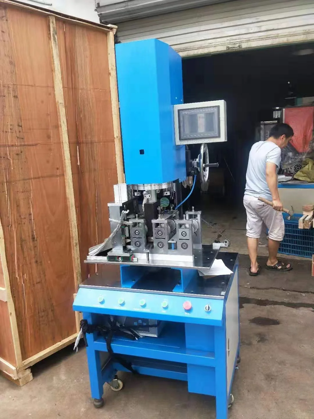 Заводская поставка, машина для производства губчатой пены, машина для производства губки для мытья посуды, машина для скруббер, для продажи