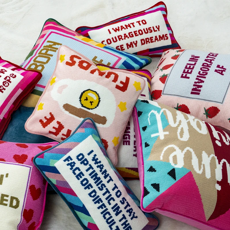 Custom Letter Design Style Luxury Office Throw Cushion Cover Home Decoration Embroidery Needlepoint Pillow Case decorative