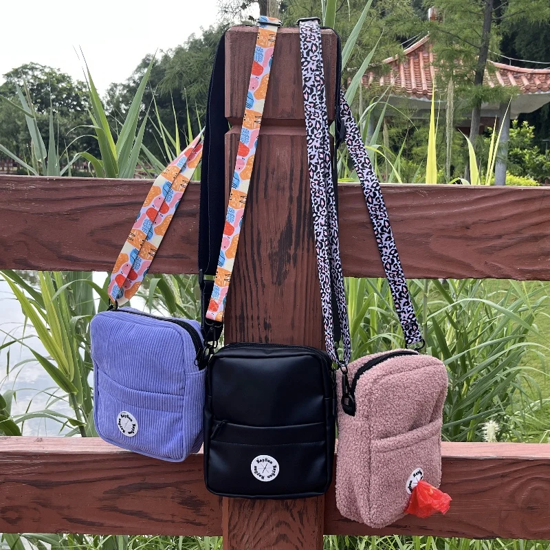 OEM Dog Poop Bag Holder Luxury Designer Pouch dog treat bag training pouch with waist belt dog sport walking treat bag