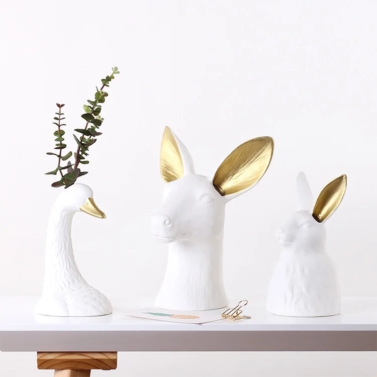 luxury white ceramic vase wholesale animal table ceramic deer head statue ornament office desktop sculpture decorative vase