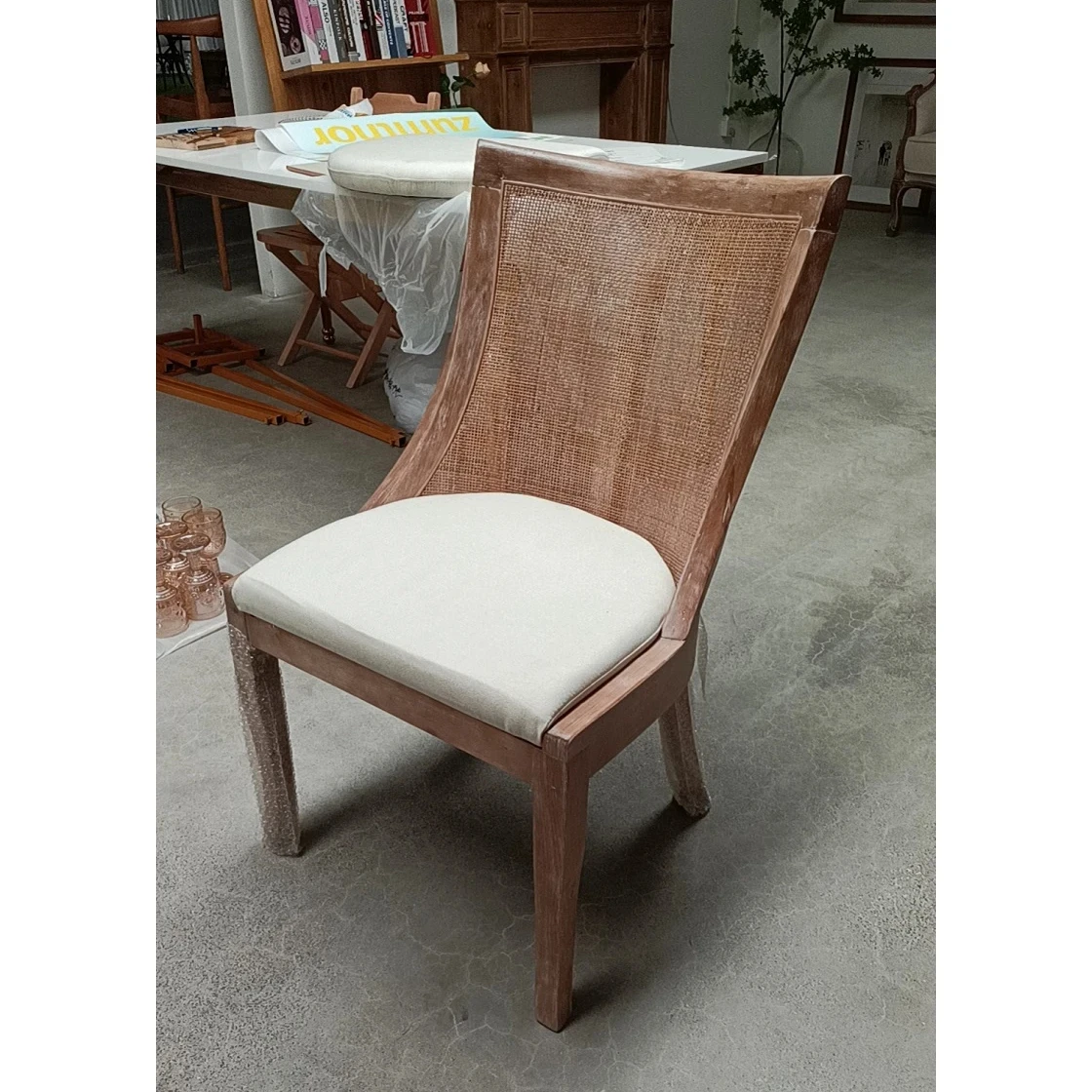 Natural Dining Room Furniture Modern Solidwood wood Rattan Dining Chairs