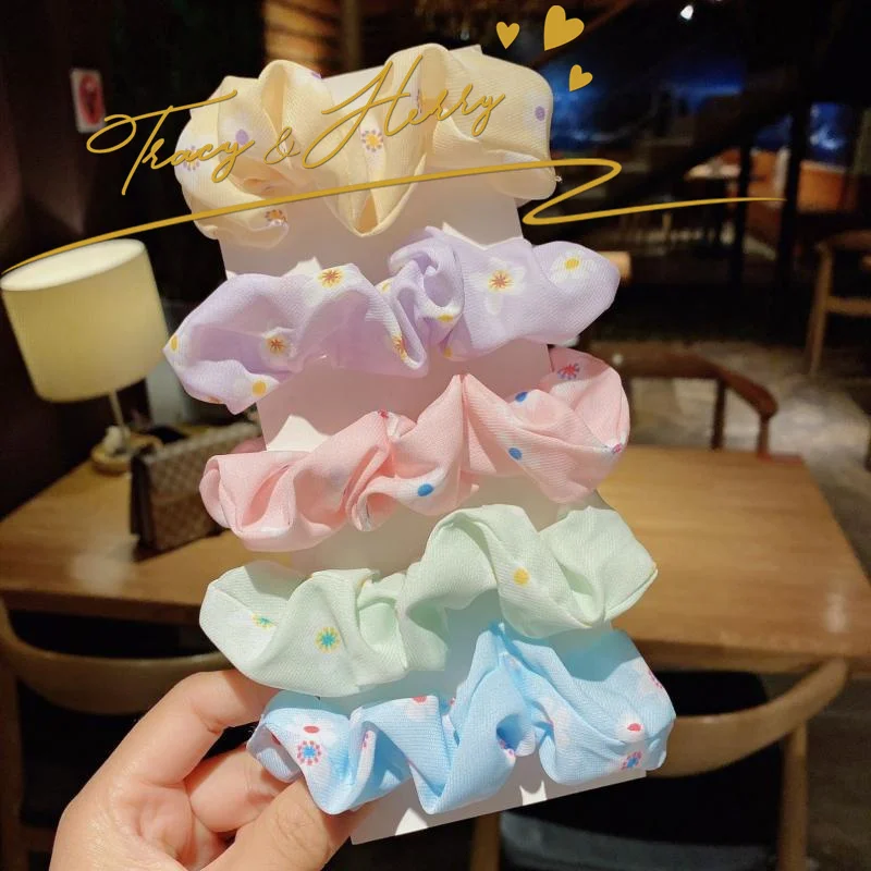 Tracy & Herry 2022 New Floral Printed Fabric Hair Accessories Spring and Summer Elastic Hair Scrunchies Wholesale