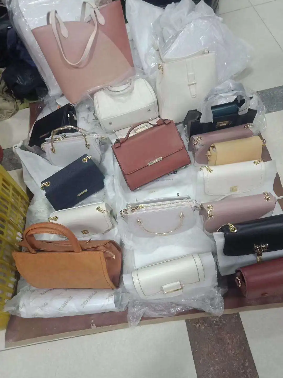 High quality selected vip used bags used bags in bale stock bags