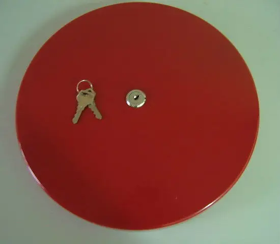 33inch Pringle Potatoo Chips Cans Vending Machine Big Capacity Unique Snack Vending Machine Coin Operated Semi-Automatice Snack