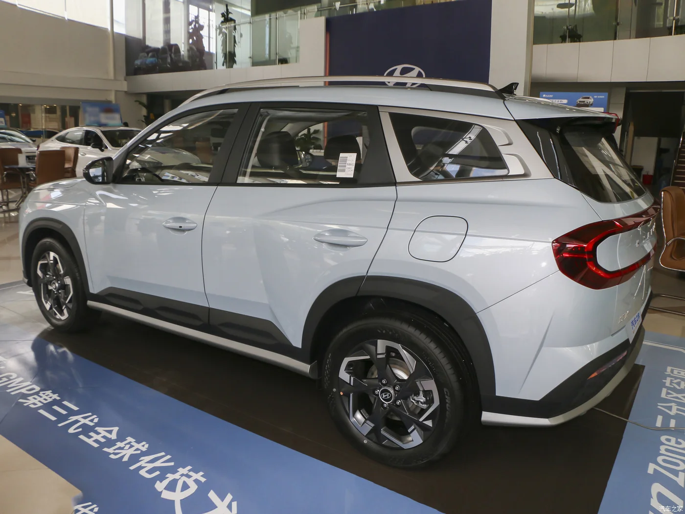 SUV gasoline cars Hyundai ix35 2023 Musa 2.0L Luxury Edition DLX good quality and low price cars