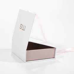 Custom packaging eyelash jewelry shipping pink gift box