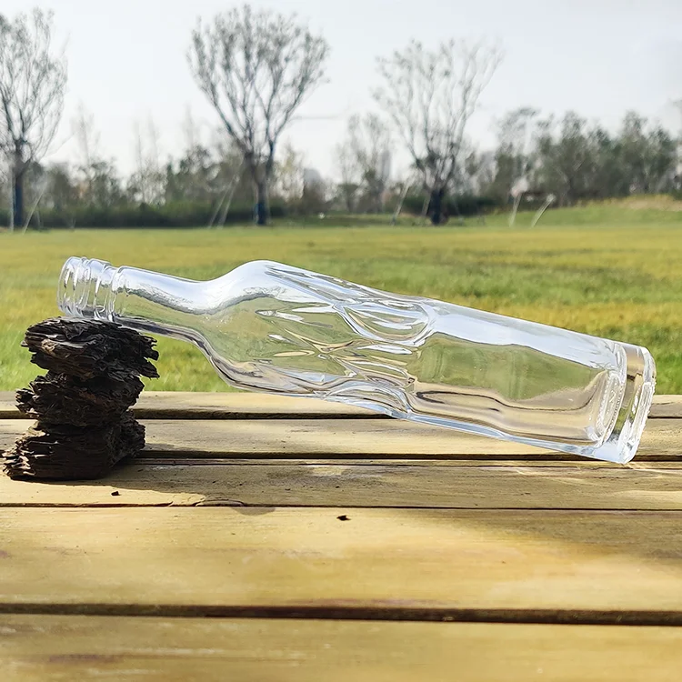 Glass Bottle Manufacturing Plant Custom Beverage Bottle Screw Cork Water Small Frosted Decorative Soda Juice 300ml Glass Bottle