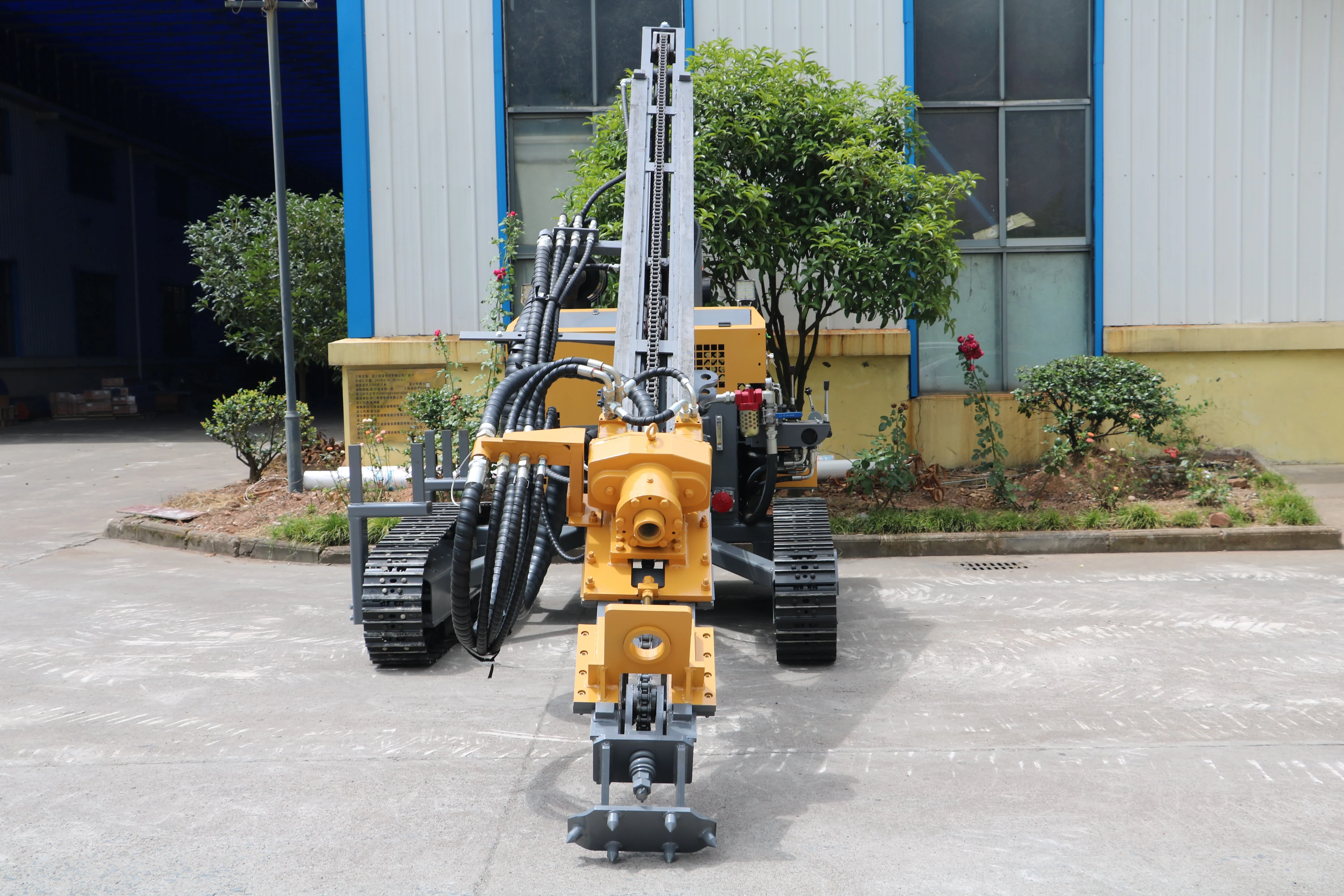 Новая дизельная буровая установка DTH для горнодобывающей промышленности гидравлическая машина бурения взрывных скважин в карьерах и скальных породах