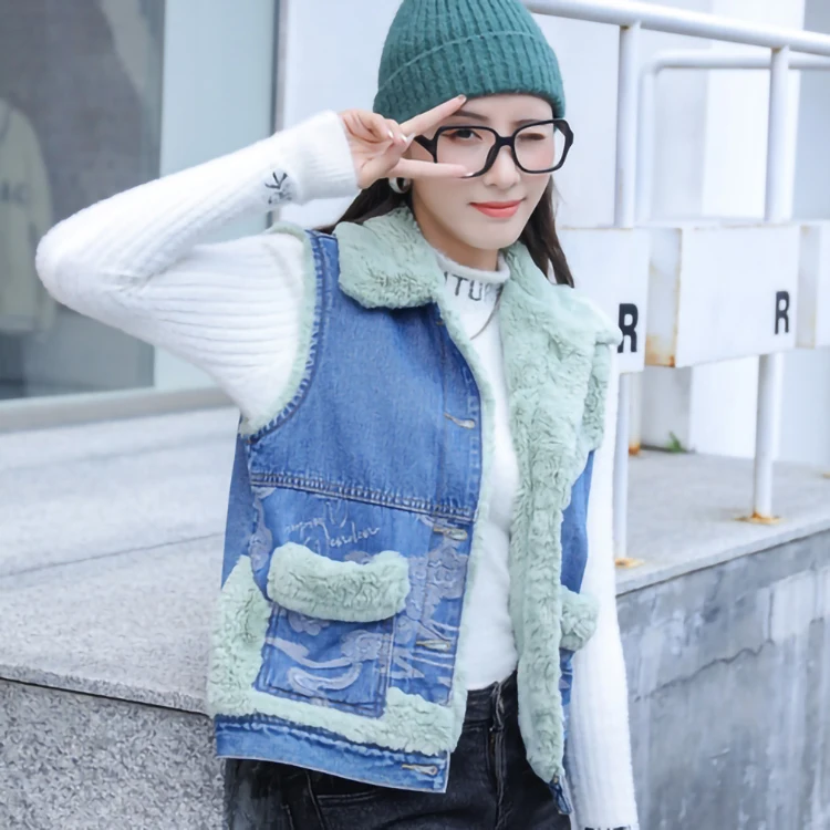 Wholesale New Design Fashion Custom Women Waistcoat Jean Jacket Casual Streetwear Denim Waistcoat Fur Jeans Vest