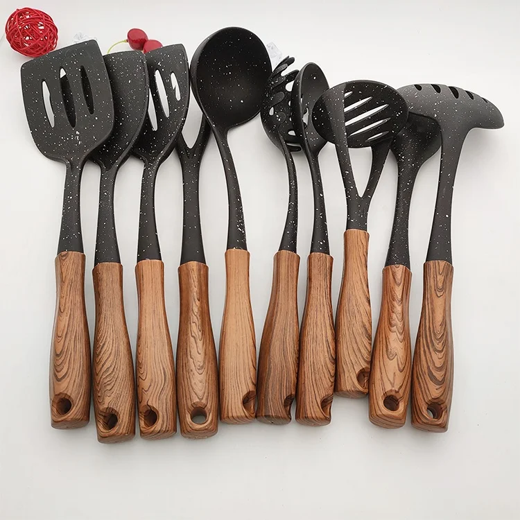 High quality 10 piece set of nylon wooden handle kitchen utensils and cooker accessories set wholesale