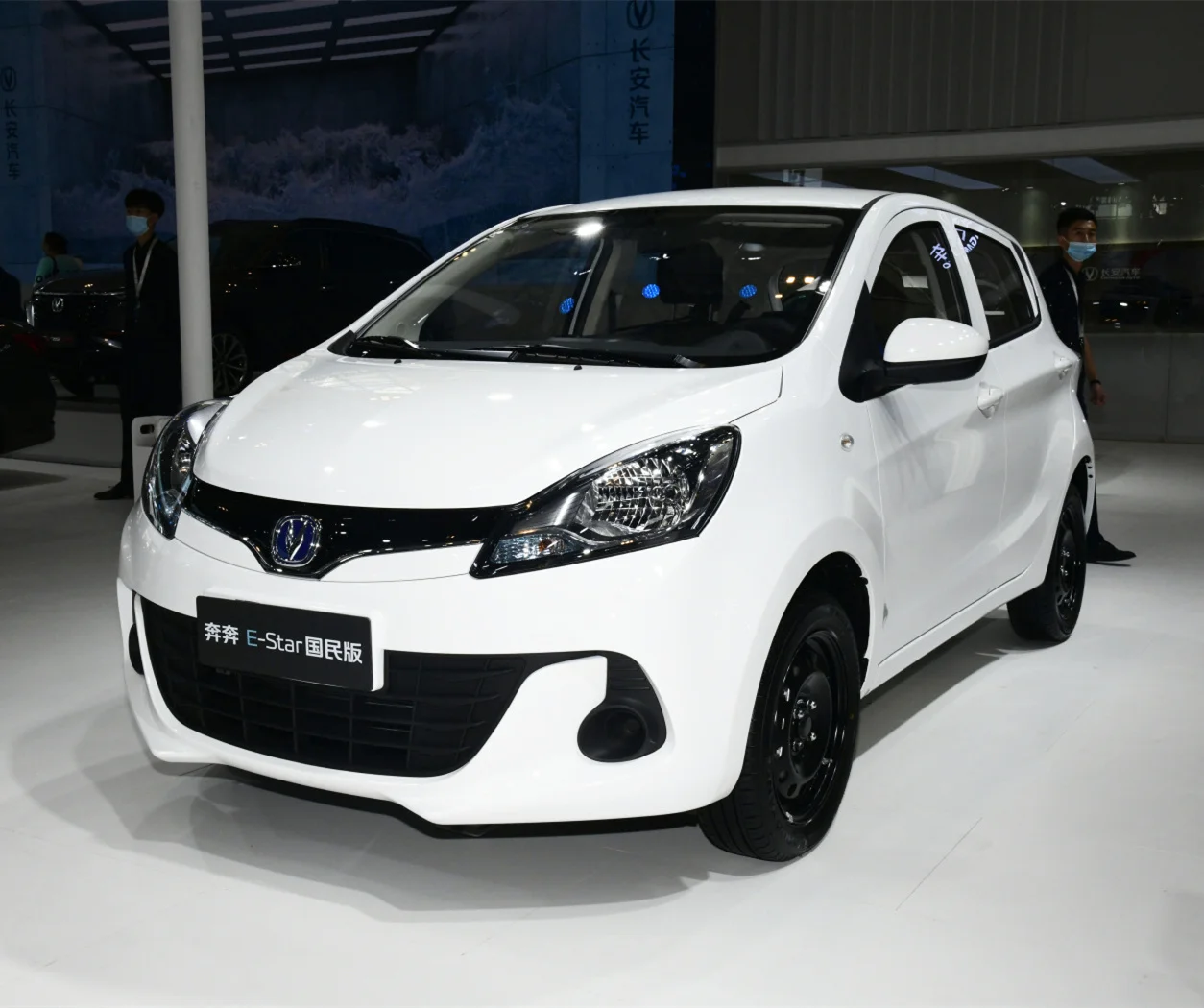 chine  best quality  low price Energy saving solar electric cars EQ electric vehicle 4 wheels hatch back