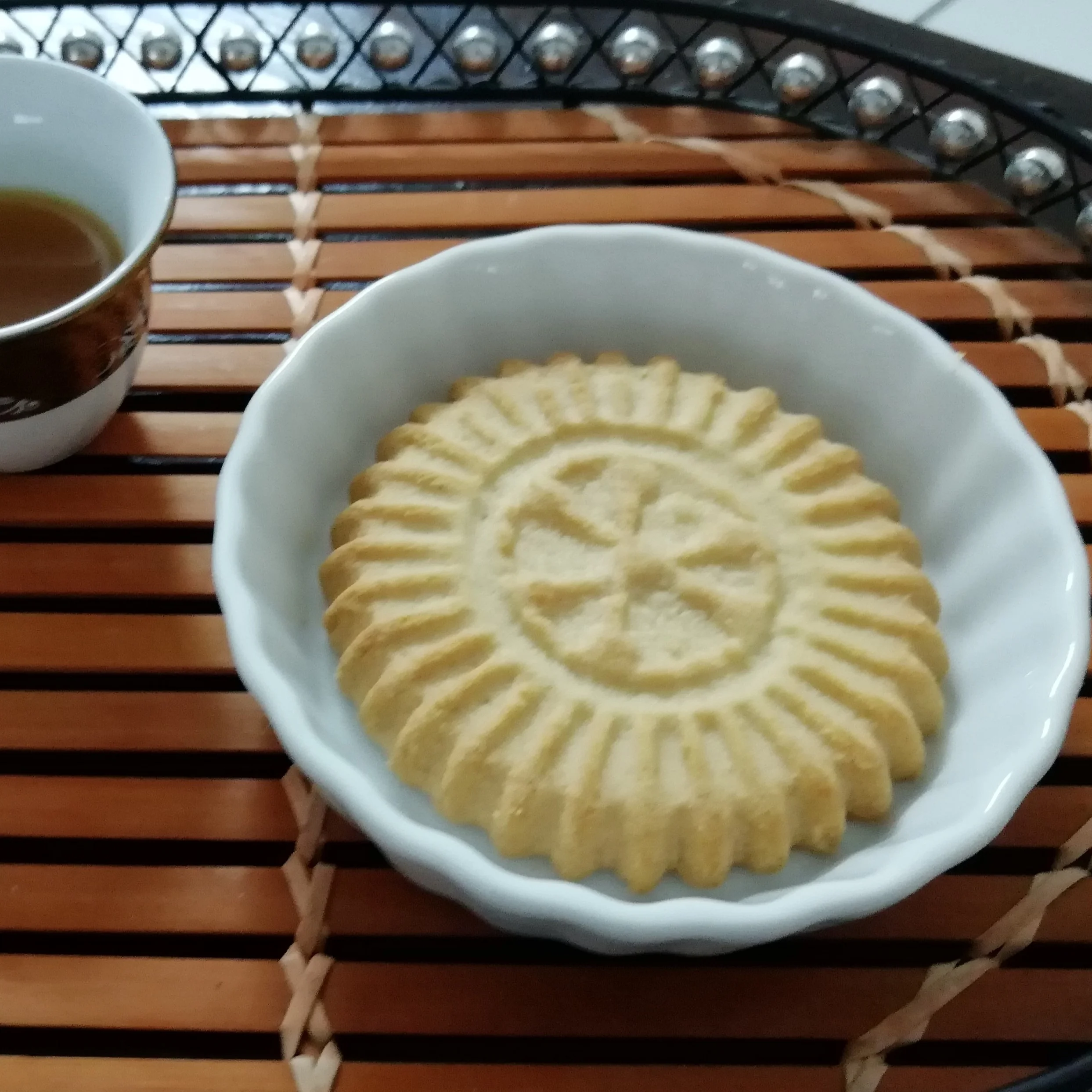 Maamoul | Dates biscuit luxury taste large size 55 gram per piece.