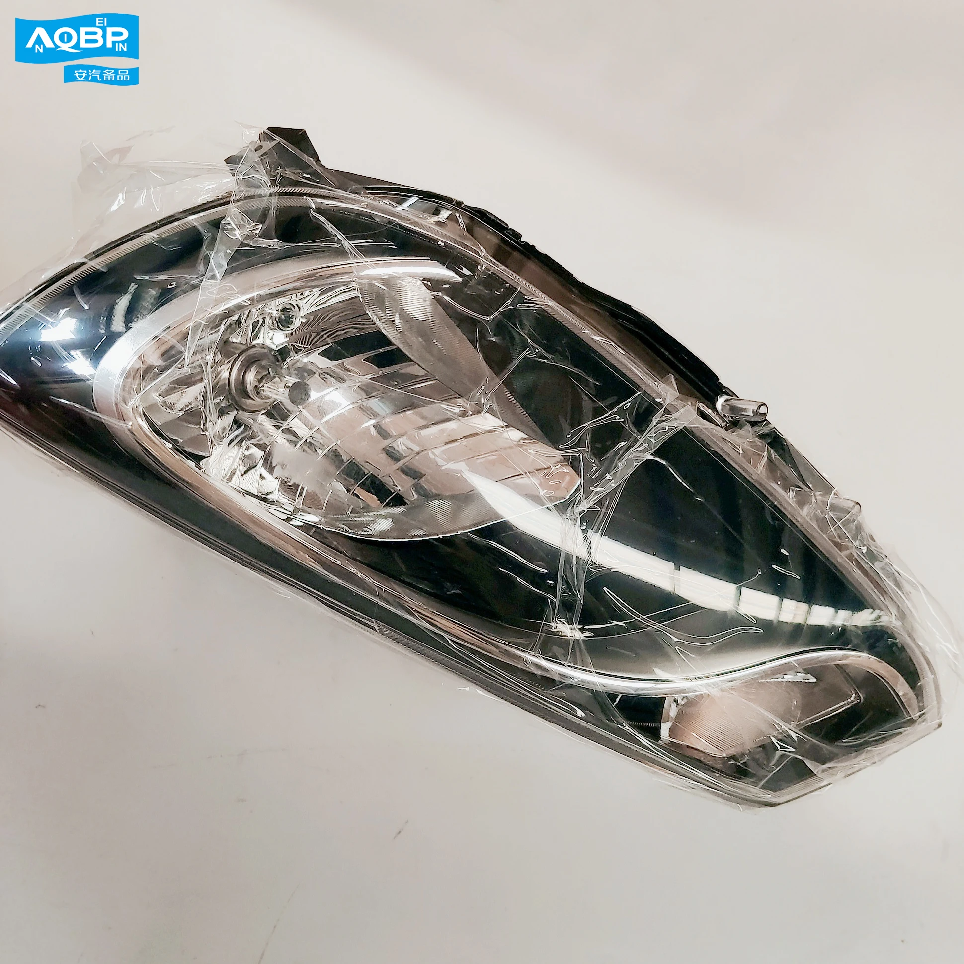 Auto parts oe number 4121100U8260 for JAC J3 Left front Headlight