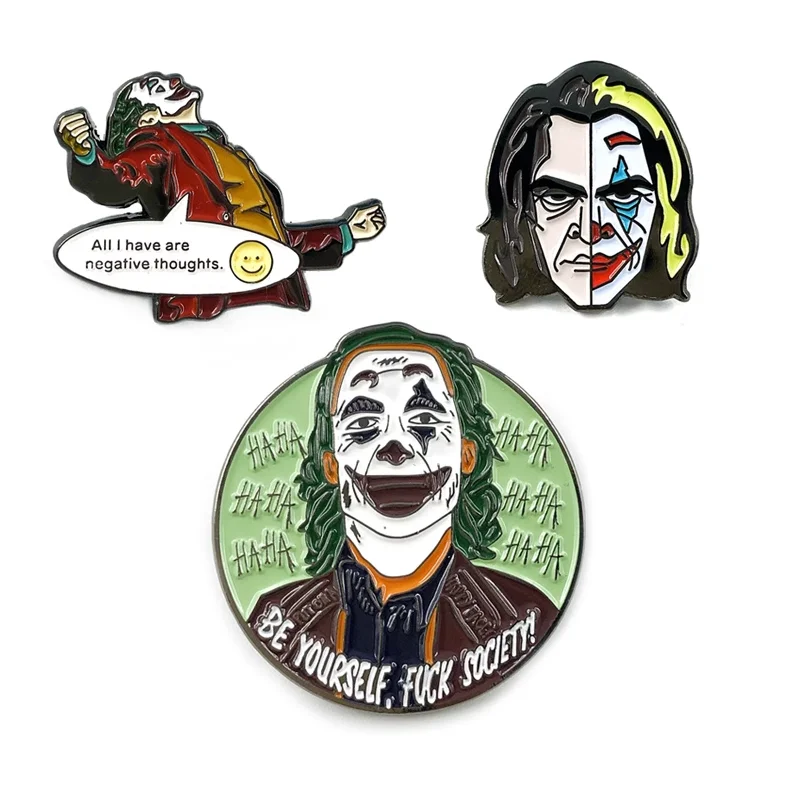 China Wholesale Metal 3D Gold Terrifying Movie Characters Enamel Print Hat Pins