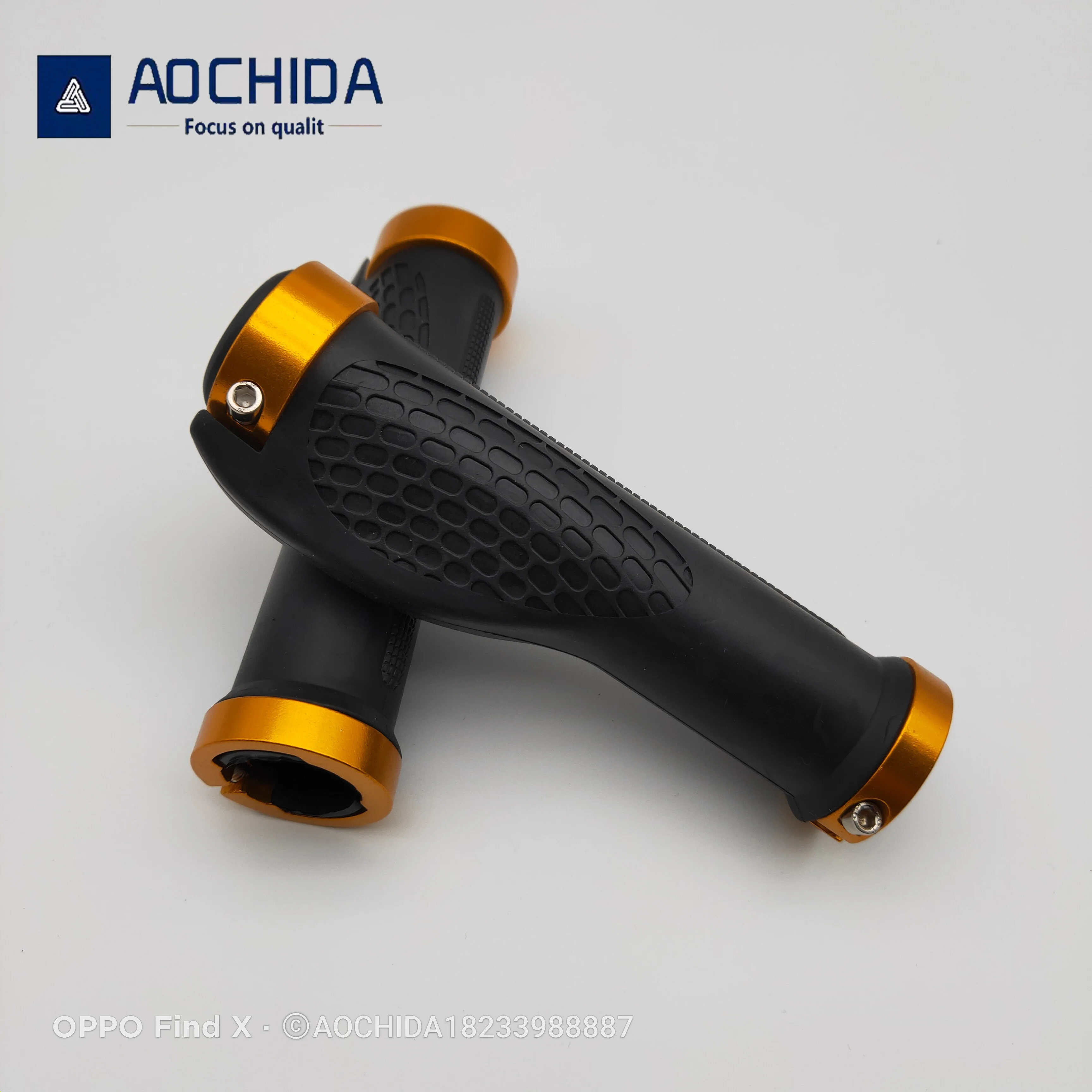 Ergonomic Bicycle Handlebar Grips Rubber Lock-on MTB Color customized aluminum/Handlebar cover Cycling Bicycle Handlebar Grips