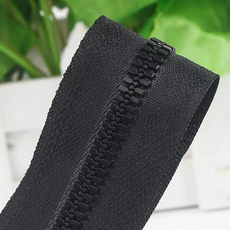 Plastic jacket zipper No 5 Open End Resin zipper Customized Size and Puller by the manufacturer