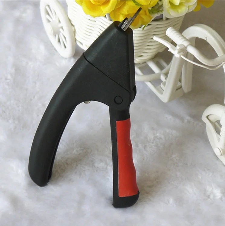 Wholesale China supplier Non Slip Handle Dog Cat Animal Pet Nail Toe Claw Care Grooming Cutting Clippers Scissors