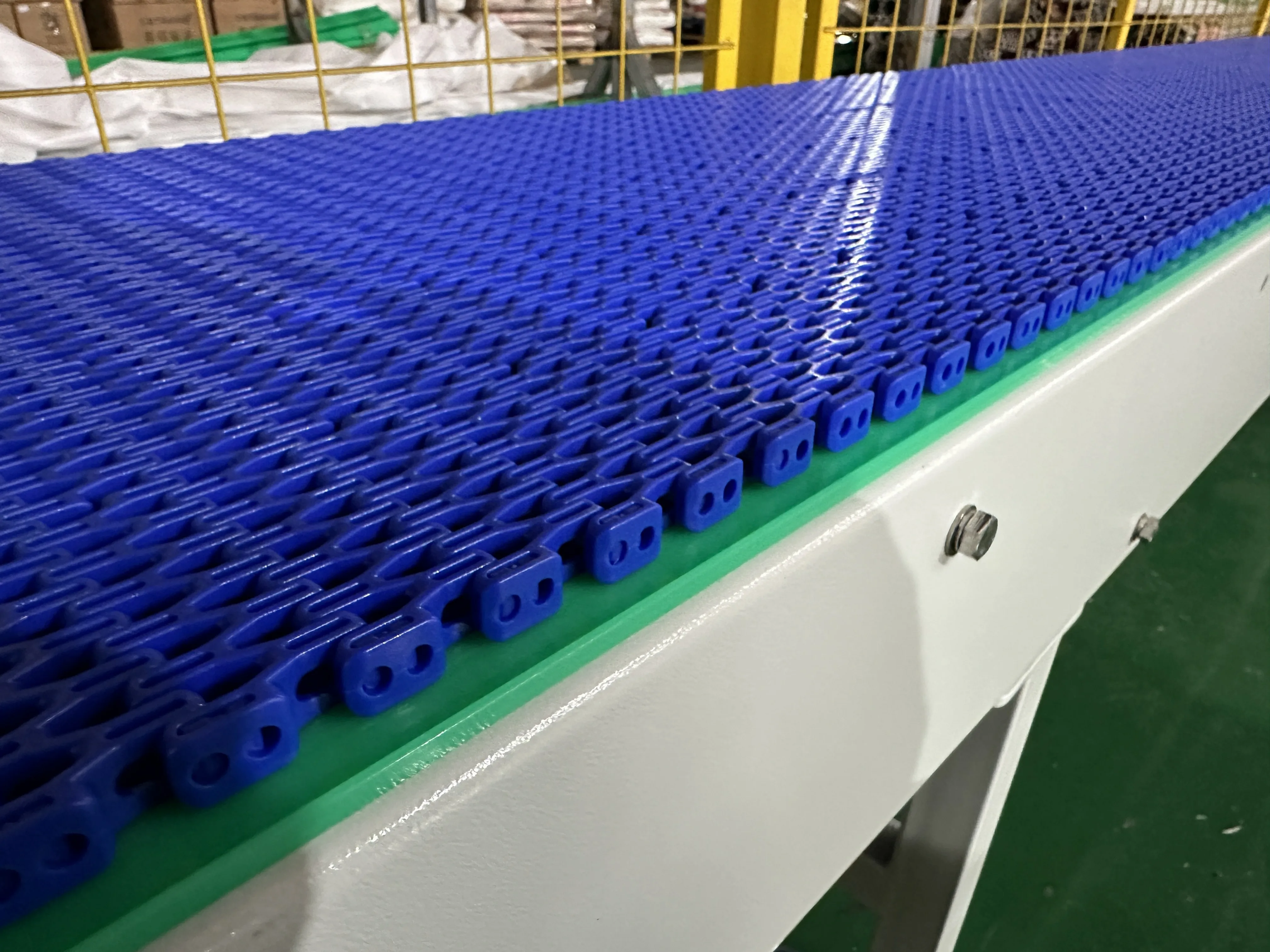 Factory high quality 7100 modular plastic flush grid turning conveyor belt