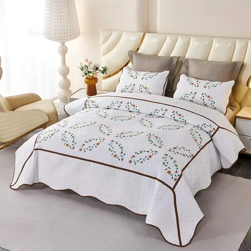 Embroidery Style Polyester Microfiber Material Flower Pattern  Bedding Good Quality  3pcs Bedspread Set Use At Home