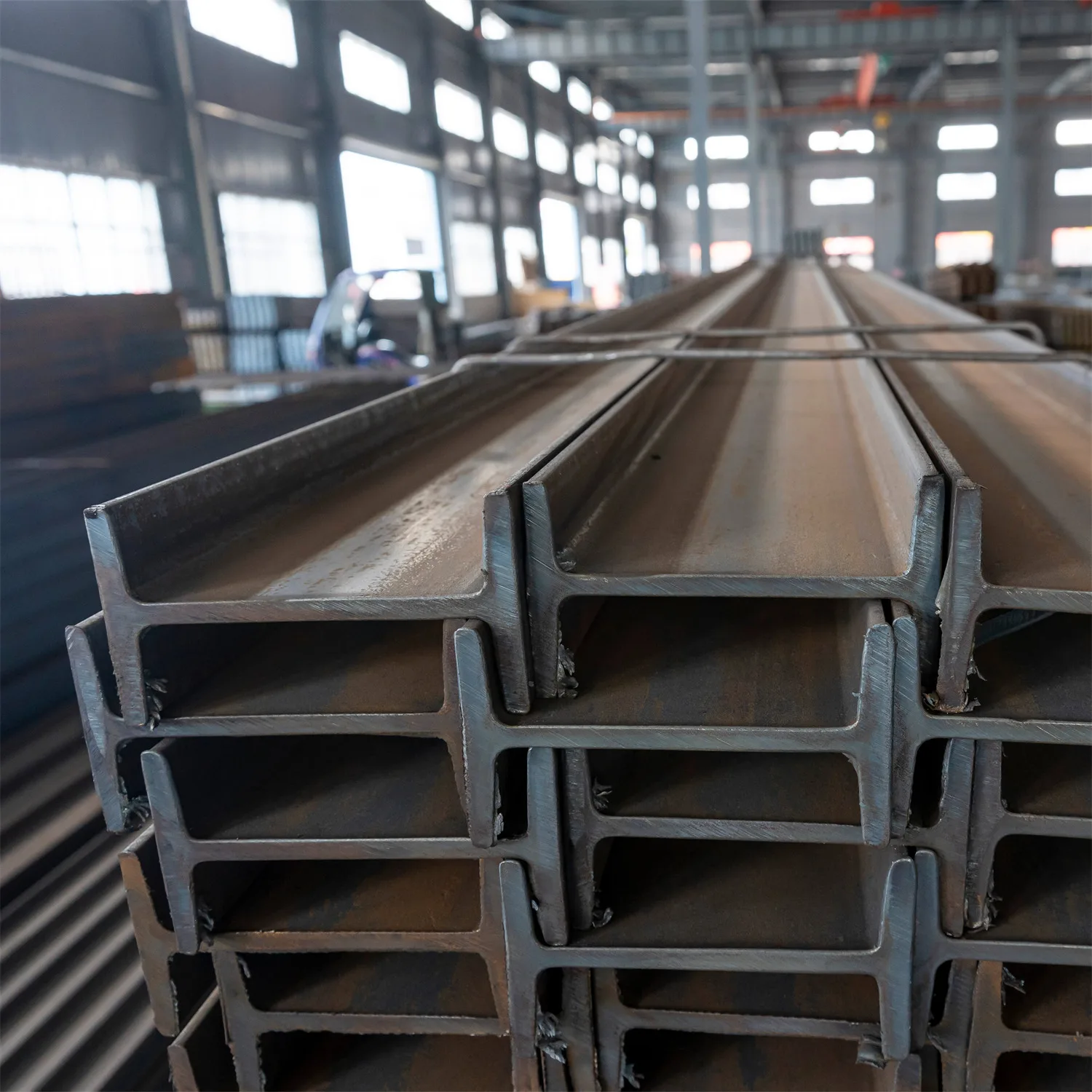 Factory price galvanized surface astm a36 light mild steel h beam