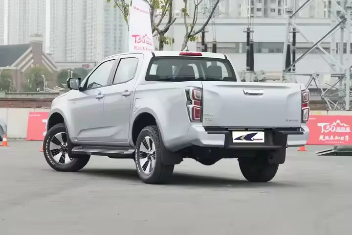 DMAX  Isuzu 3.0L 4x4 Fenced 3.5 Ton Box Truck New Domestic Electric Euro 6 Left Seat Passenger Car Cheap Pickup Truck