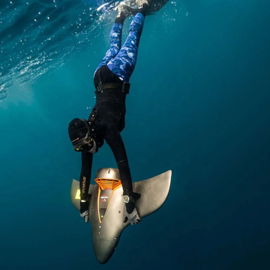 800W Portable underwater shooting UAV diving propeller wading Water sports equipment water snorkeling electric scooter