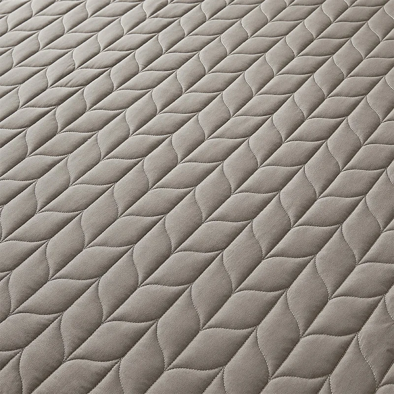 Hotwelling Water proof Cheap Bed Fitted Sheet Mattress Protector Quilted Waterproof Mattress Cover Set