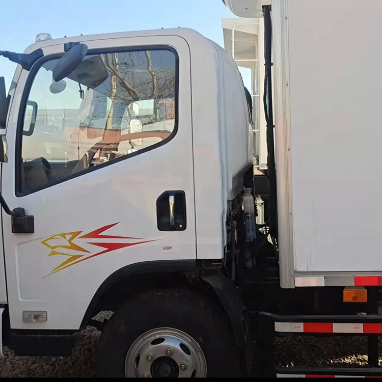 FAW Tiger VR7 J6P JH6 Cool Automatic Diesel Engine 4*2 6*4 180Hp 360hp New Euro2 Euro5 10-30 Ton Hot Sale Refrigerator Truck
