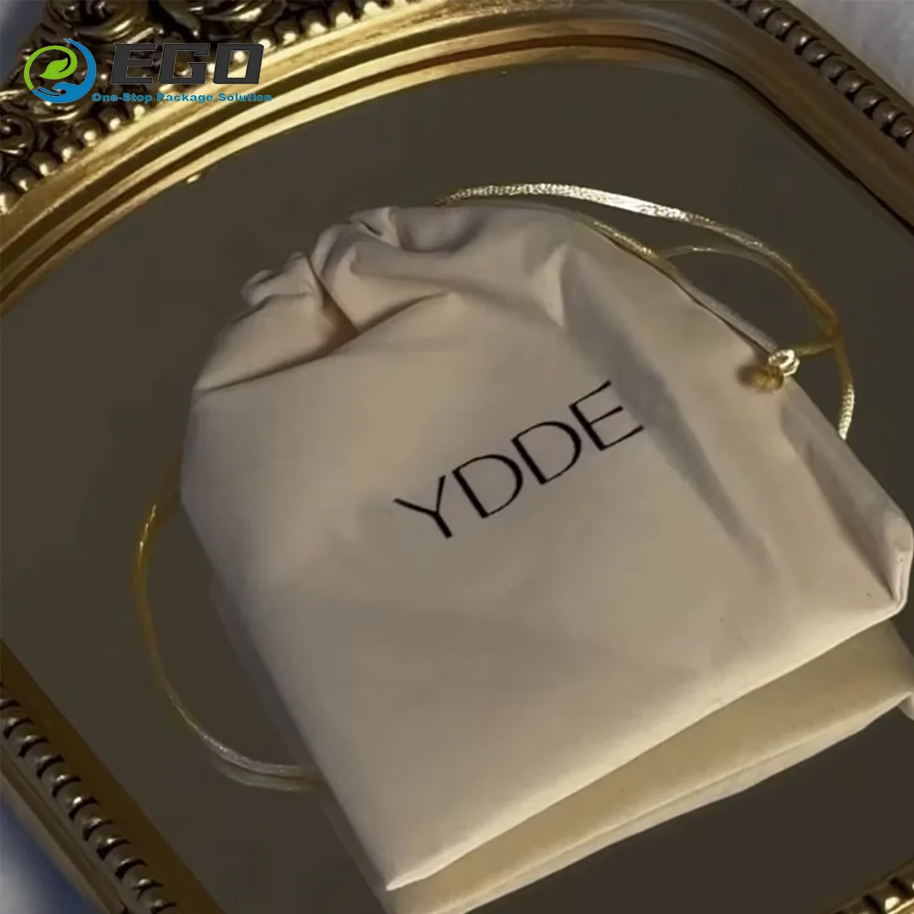 Custom Velvet Drawstring Bags For Jewelry Earrings Rings Necklace Packaging Jewelry Containers