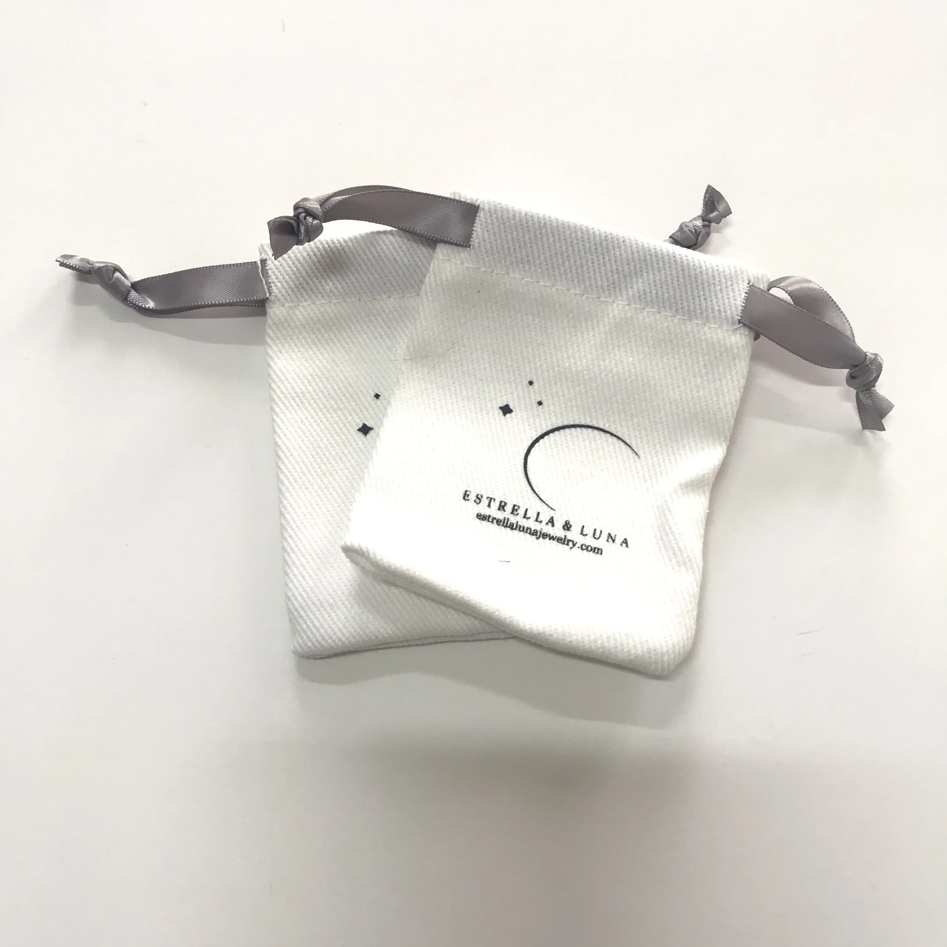 Excellent Quality Free Design Luxury Satin Jewelry Pouch with logo