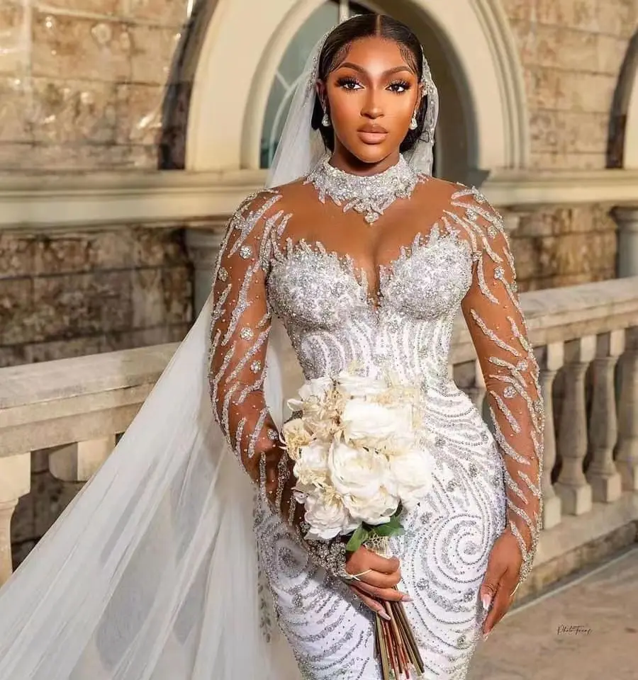 Nanchang Auyan Wholesale Fishtail Luxury heavy industry embroidery lace slimming fishtail tail wedding dress