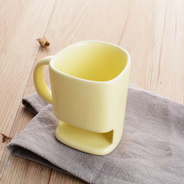 Wholesale 225 Ml Ceramic Tea Mugs White Cup With Biscuit Pocket Holder 8 Oz Cookies Milk Coffee Mug