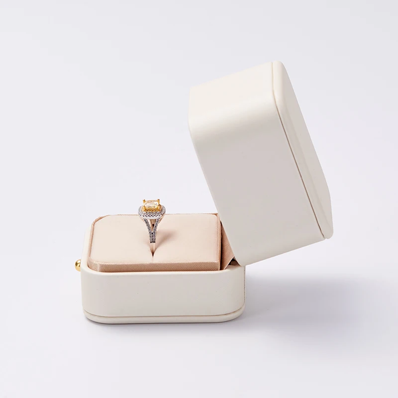 2022 Fanxi Cream Color PU Leather Jewelry Packaging Box Wholesale Custom Ring Box with Logo